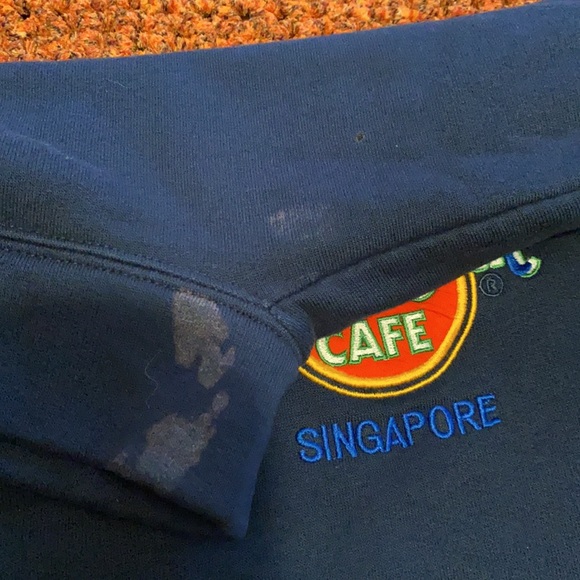 3/$30 Hard Rock Cafe Sweater - Picture 8 of 9